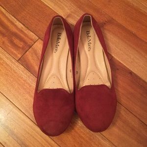 Bella Marie Red Velvet Shoes Women’s Flats 7 1/2